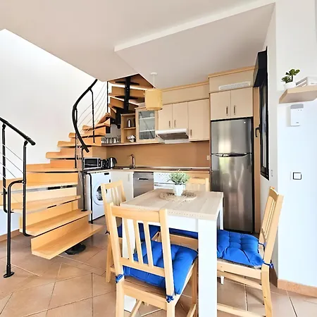 Casa Topik, Family And Surfhouse 度假居 Majanicho